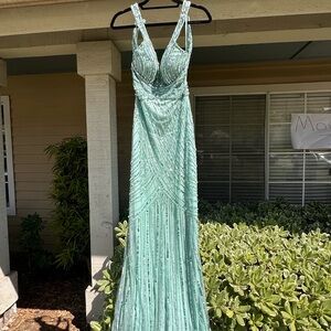Elegant Green Prom Dress